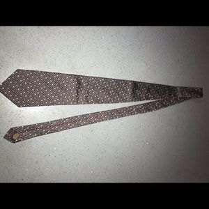 Silk tie